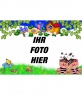 Doros Rahmen der glücklichen Bären mit grünem Rand und Blumen.