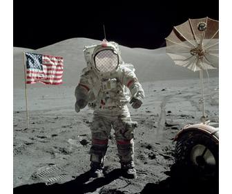 fotomontage zu setzen ihr gesicht eines astronauten auf dem mond