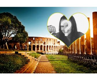 postkarte mit einem hintergrund des amphitheaters in rom fur ihr foto