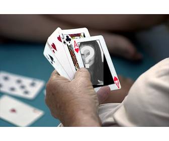 Fotomontage Ihrem Foto auf einem Herz-Ass in einem Pokerspiel zu setzen.