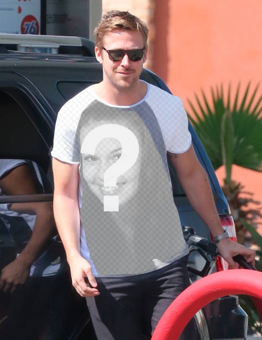 Setzen Sie Ihr Bild auf dem T-Shirt von Ryan Gosling. ..