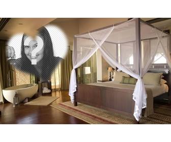 fotomontage auf ein romantisches hotel mit einem schonen bett und bad auf dem zimmer und einem herzformigen rahmen um ihr foto setzen