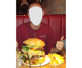 fotomontage ihr gesicht hinzuzufugen und scheinen einen riesigen hamburger