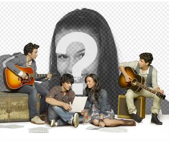 fotomontage mit den hauptcharakteren in camp rock 2 xxx singt mit den jonas brothers und demi lovato in dem musical des jahres legen sie das foto auf der collage und haben einen schonen rahmen von camp rock 2 oft wie sie mochten