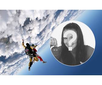 fotomontage hochsprung wo sie ihr foto in den wolken gesetzt berg