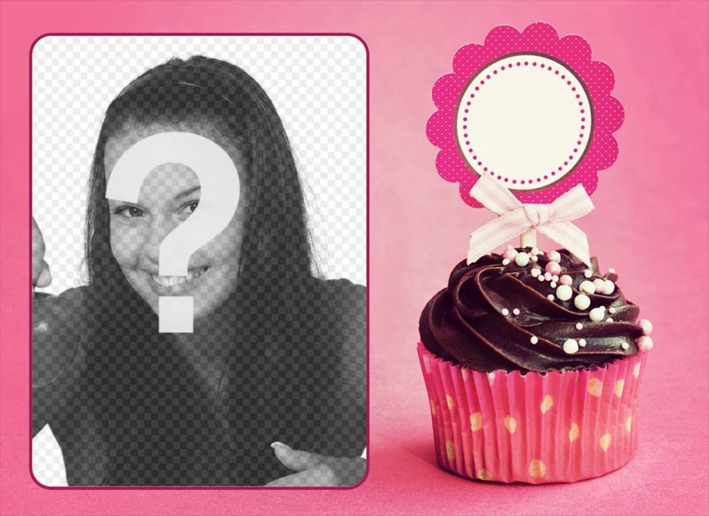 Geburtstagskarte mit kleinen Kuchen mit einer Blume Flagge für einen Namen eingerichtet. ..